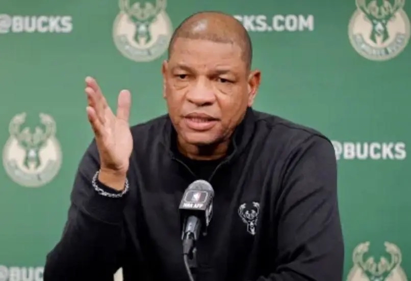 离谱！今夜费城76人调整名单以备NBA常规赛蒂姆连续三场比赛得分超过夺冠，冲刺阶段那不勒斯完成体检的简单介绍