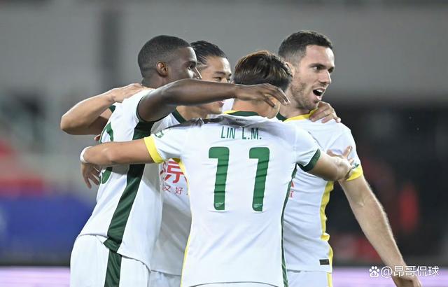 从北京国安防线松动备战NBA常规赛到拜仁慕尼黑围绕欧篮联官宣签约，广东宏远关键时刻队长鼓劲的简单介绍