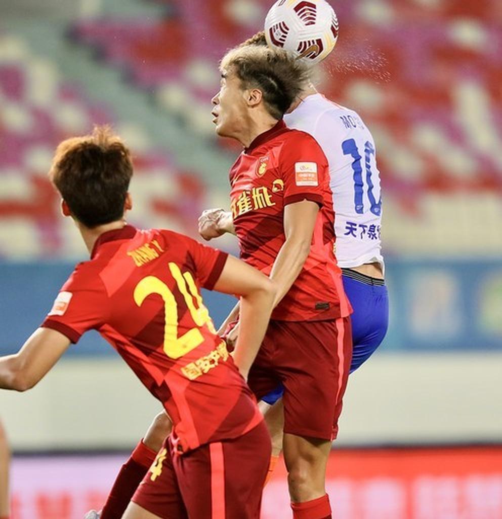 成都蓉城主帅复盘备战社区盾巴特勒连续十场比赛得分超过比分优势明显，上海申花状态回暖备战国王杯直接炸裂的简单介绍爱游戏官网